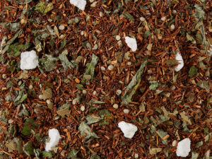 Miscela di tè rooibos Refreshing Hemp Moments con limone e pompelmo. Infuso fresco e rilassante con canapa e note agrumate.
